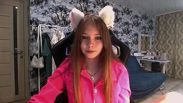 Princess Mira online show from July 4, 2:45 pm