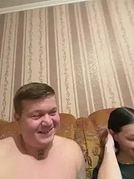 Snapshot of Foks555 chatting on June 21, 6:54 pm Foks555 online show from June 21, 6:54 pm