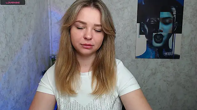 NicoleAura online show from May 28, 8:22 am