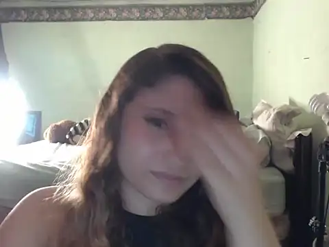 Snapshot of AnnieLorin chatting on July 21, 7:16 pm AnnieLorin online show from July 21, 7:16 pm