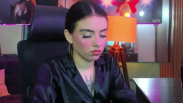 isabella hv online show from June 4, 7:42 pm