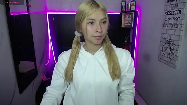 nancy blonde online show from July 14, 12:44 pm