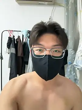 Ycen  online show from July 26, 4:03 pm