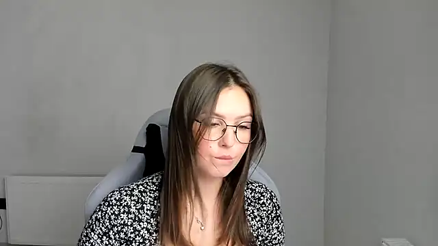 Regina cute  online show from June 29, 6:41 am