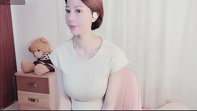Victoria05031 online show from May 10, 5:12 am