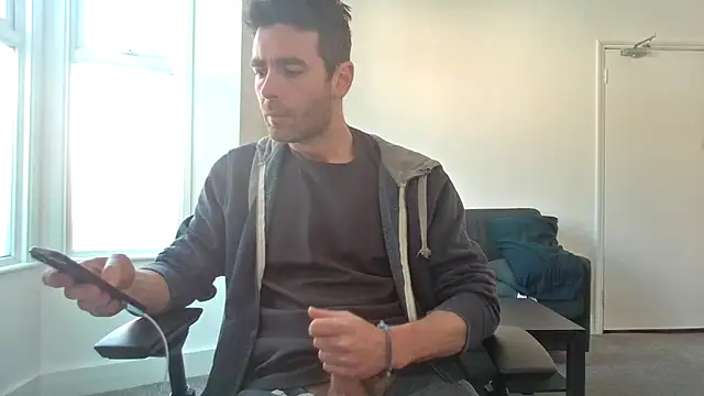 frenchbdmaninlondon online show from April 27, 11:08 am