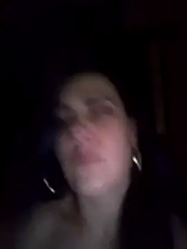 Snapshot of DARKLUNA_3 chatting on August 5, 8:33 pm DARKLUNA 3 online show from August 5, 8:33 pm