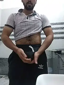rahul02sharma05 online show from July 18, 6:12 pm