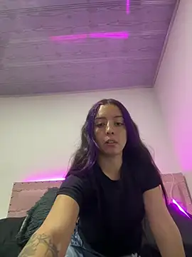 Snapshot of sadashi_moon_ofice chatting on July 21, 5:48 pm sadashi moon ofice online show from July 21, 5:48 pm