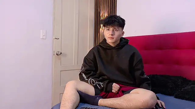 LunayDream online show from May 5, 11:18 am