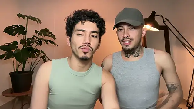 Noah and Steven online show from June 19, 2:32 pm