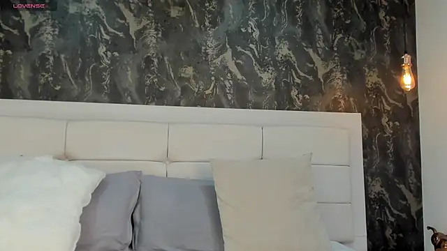 MiaJacksson online show from July 11, 8:55 pm