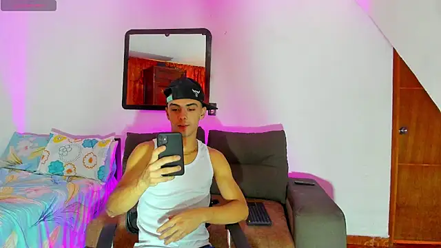 Teo Rave online show from May 30, 4:48 pm