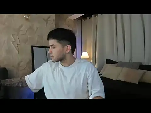 RONNY COLTON online show from April 20, 1:19 am