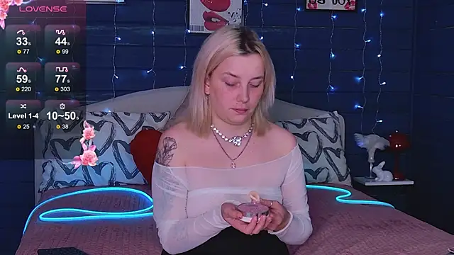 Crystal  Jull online show from May 14, 10:16 pm