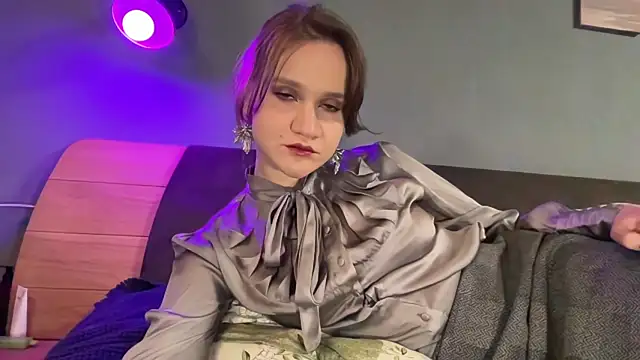 polly-heartbreaker online show from April 20, 7:26 pm