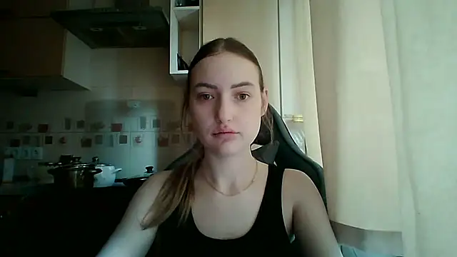 Snapshot of Lisanta chatting on April 20, 11:13 am Lisanta online show from April 20, 11:13 am