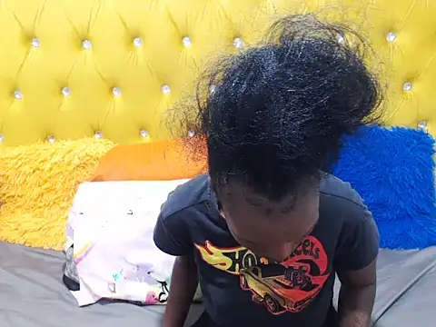 MsDareASSDevil online show from May 6, 10:26 pm