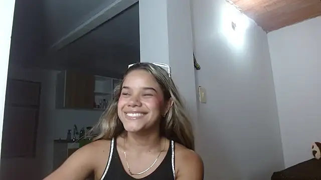 little babyboo  online show from June 18, 2:56 am