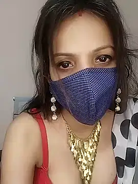 Snapshot of lovelyrosewifey chatting on May 6, 4:56 pm lovelyrosewifey online show from May 6, 4:56 pm