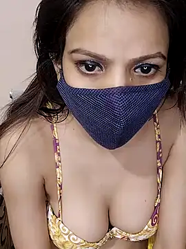 Snapshot of lovelyrosewifey chatting on May 16, 6:32 am lovelyrosewifey online show from May 16, 6:32 am