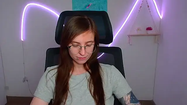 Snapshot of Luna_Tantra chatting on May 20, 12:33 pm Luna Tantra online show from May 20, 12:33 pm