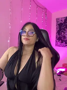 babyvalk online show from April 21, 8:44 pm