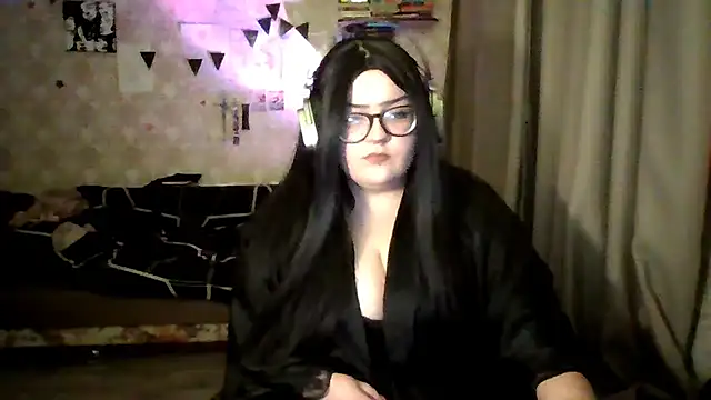 Moon Fairy2 online show from April 28, 6:13 pm