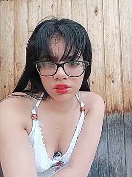 Snapshot of Dayii_sweet chatting on May 28, 5:10 pm Dayii sweet online show from May 28, 5:10 pm