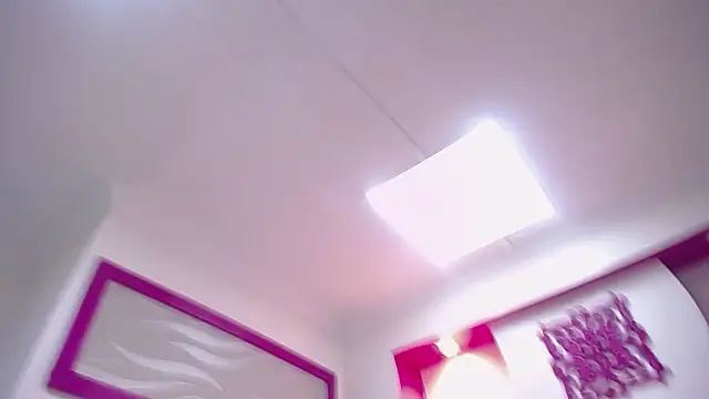 camila  scott online show from April 22, 7:59 pm