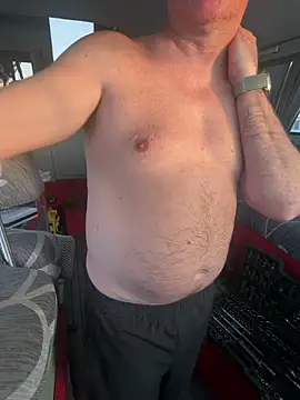 Snapshot of dadbod21 chatting on April 25, 6:49 pm dadbod21 online show from April 25, 6:49 pm
