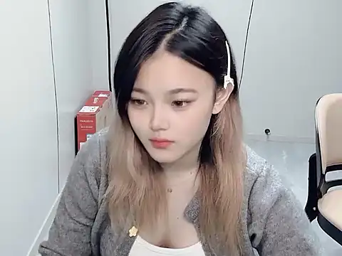 X8xx online show from April 21, 8:42 am