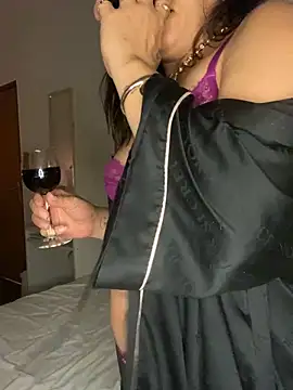 SabrinaDVD online show from April 28, 10:04 pm