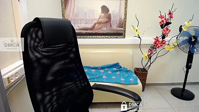  donnaSia  online show from July 19, 6:17 am