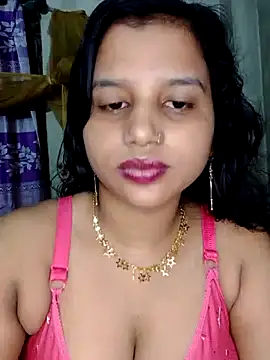 Snapshot of Nigar_Hatun chatting on May 13, 5:32 pm Nigar Hatun online show from May 13, 5:32 pm