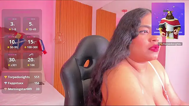 Snapshot of riley_dolly chatting on June 27, 11:32 pm riley dolly online show from June 27, 11:32 pm