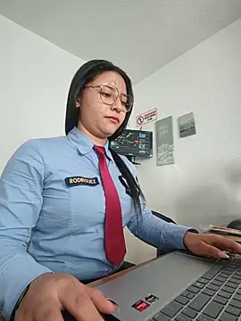 Queen linda1 online show from June 24, 12:26 pm