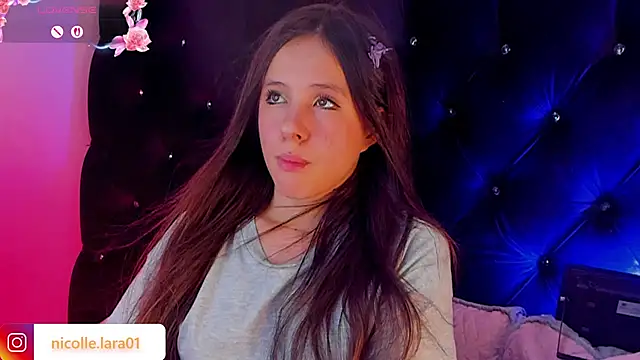 Snapshot of Kitty_rose01 chatting on June 26, 2:38 am Kitty rose01 online show from June 26, 2:38 am