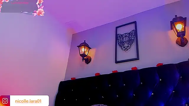 Snapshot of Kitty_rose01 chatting on June 27, 2:27 am Kitty rose01 online show from June 27, 2:27 am