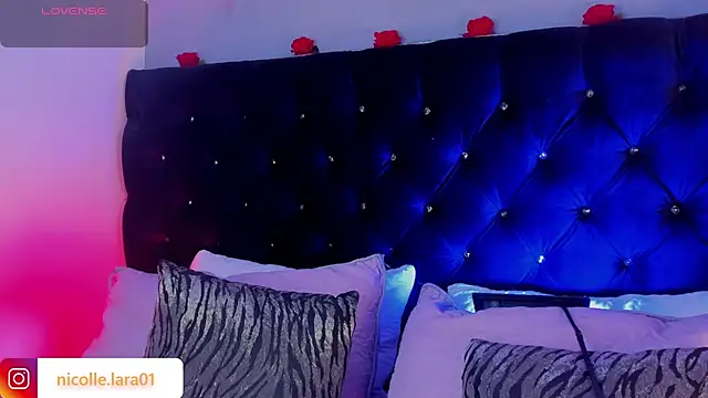 Snapshot of Kitty_rose01 chatting on July 30, 2:21 am Kitty rose01 online show from July 30, 2:21 am
