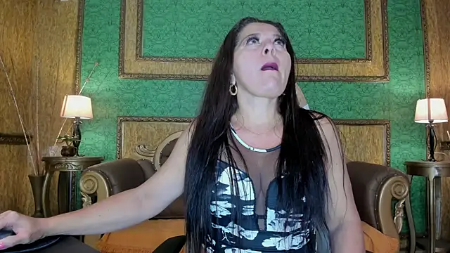 Snapshot of Agata_Jade chatting on July 15, 12:10 pm Agata Jade online show from July 15, 12:10 pm