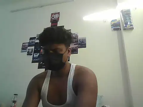 Snapshot of Secreat_playBoy001 chatting on April 23, 3:41 am Secreat playBoy001 online show from April 23, 3:41 am