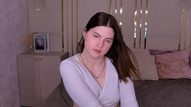 Snapshot of IvySimmons chatting on May 11, 3:45 am IvySimmons online show from May 11, 3:45 am