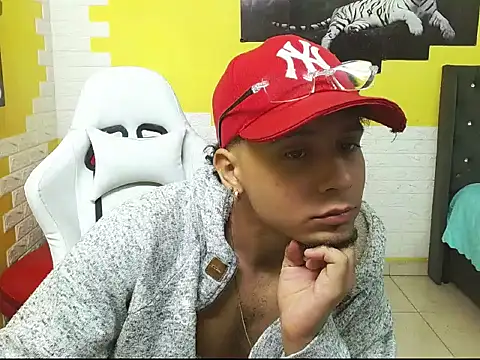 jbarto  online show from June 5, 4:41 am