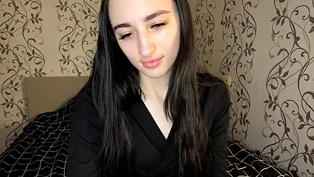 RosamondRuhn online show from June 9, 10:38 am