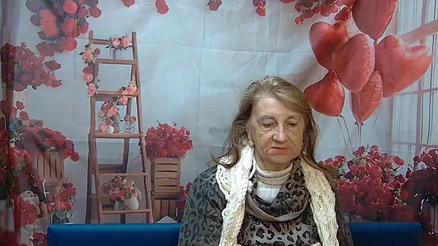 AliceWriter online show from April 25, 5:21 am