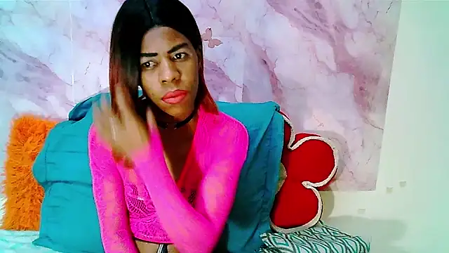 Snapshot of EbonySweetPeach chatting on July 21, 5:54 am EbonySweetPeach online show from July 21, 5:54 am