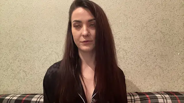 Snapshot of Madisonlovx chatting on April 23, 7:49 pm Madisonlovx online show from April 23, 7:49 pm