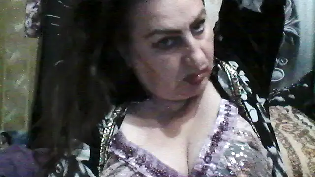 LoaqLovew online show from June 3, 7:44 am