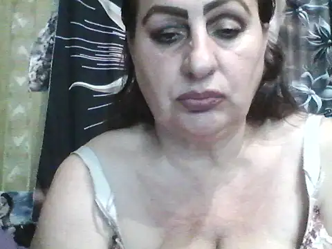 LoaqLovew online show from July 27, 7:37 am